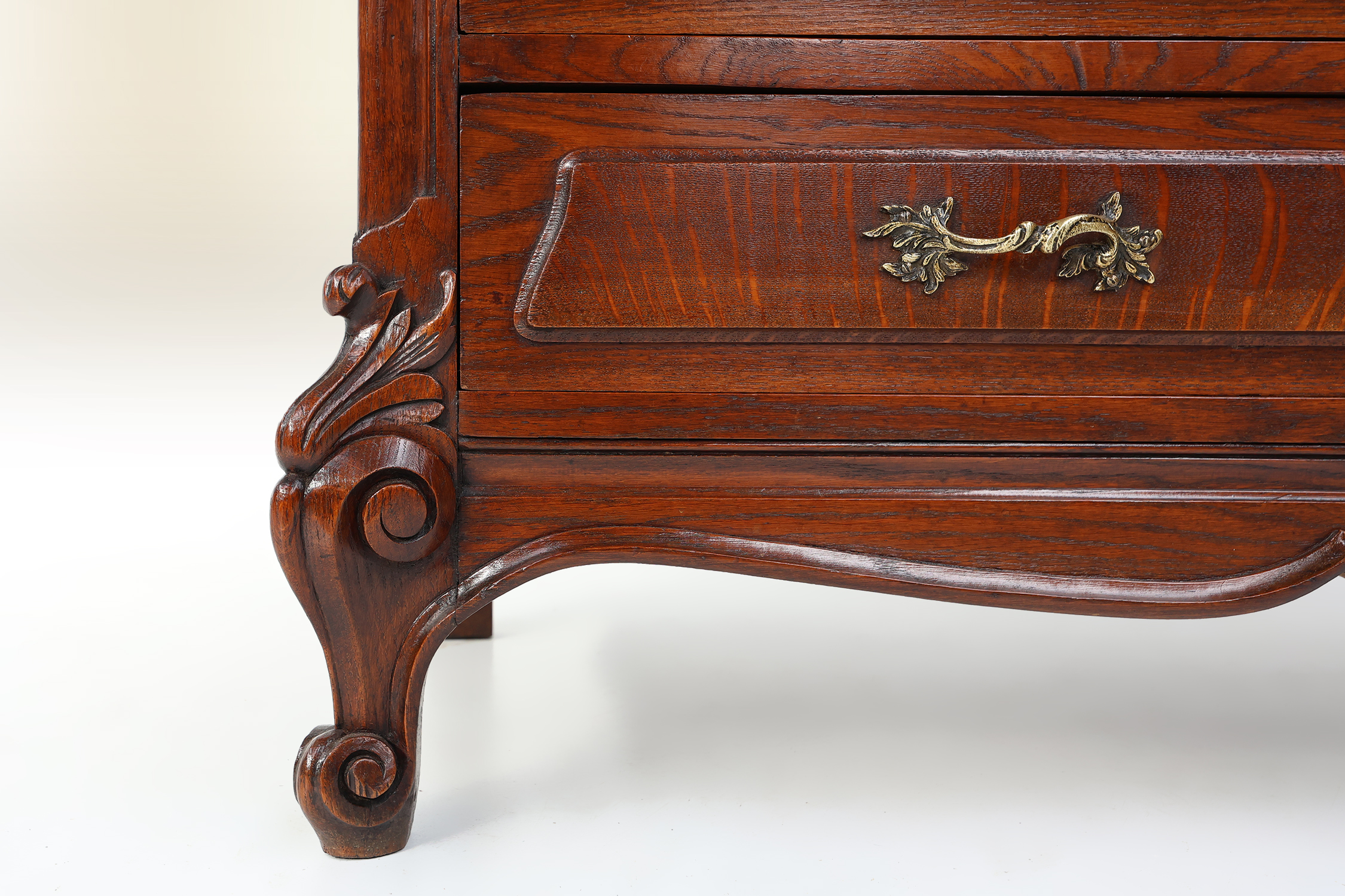 French Antique carved oak chest of drawers thumbnail